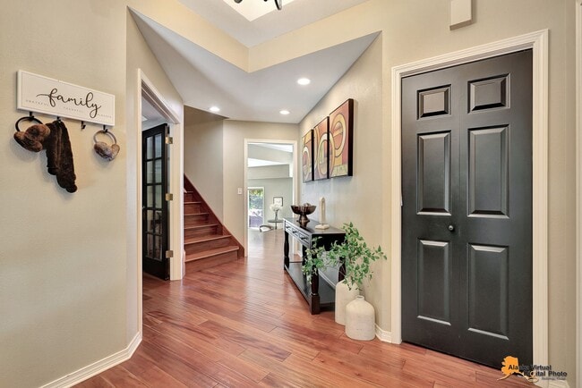 Building Photo - 18722 Guillemot Cir