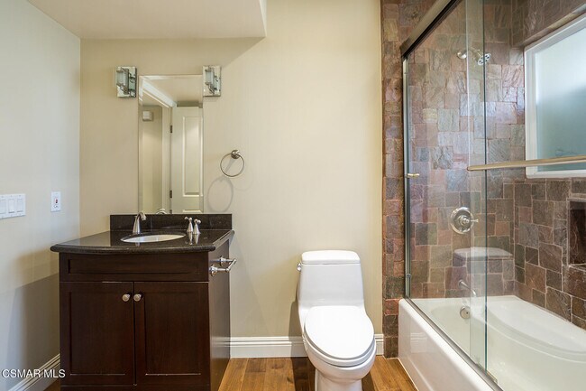 Building Photo - 3805 Mainsail Cir