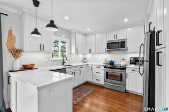 Building Photo - 63 Myano Ln