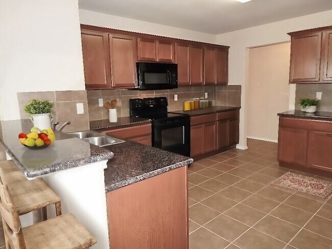 Building Photo - 1217 River Oak Ln