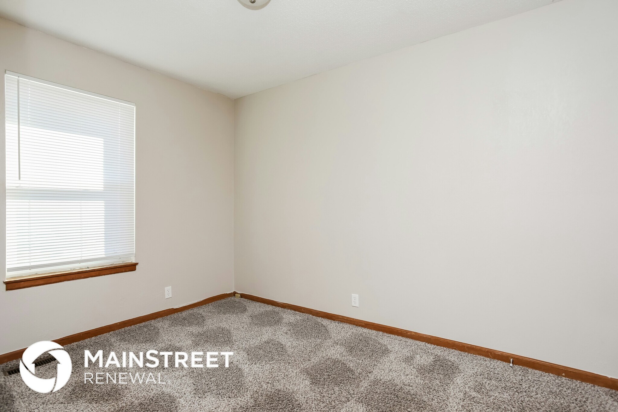 Building Photo - 206 NW 102 St