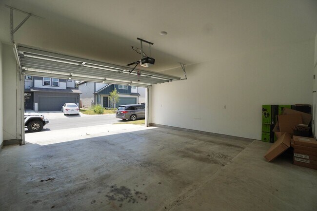 Building Photo - 1610 Iberville Dr