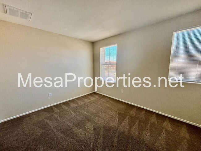 Building Photo - 15877 Cordova Rd