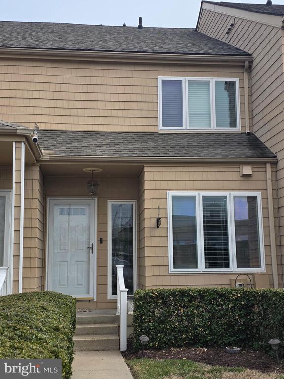 Building Photo - 204 Market Square