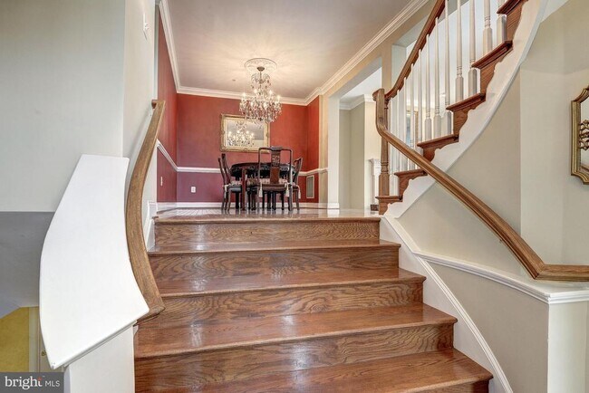 Building Photo - 1657 Colonial Hills Dr