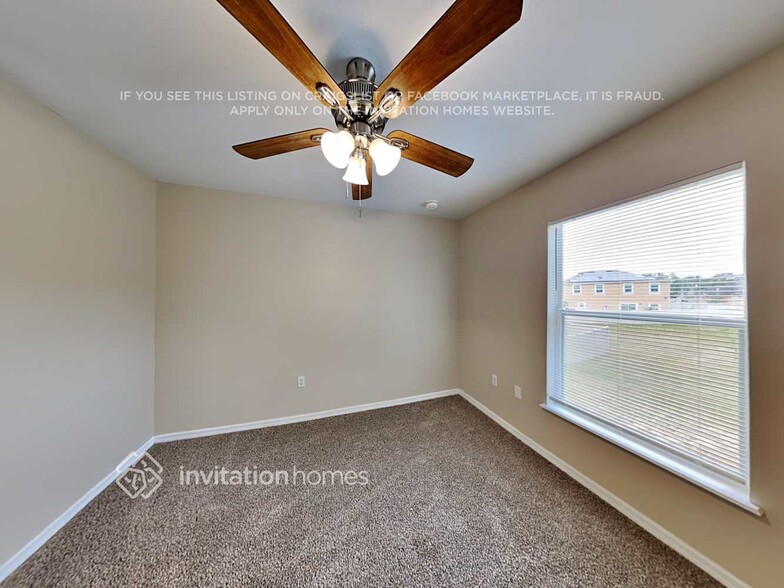 Building Photo - 437 Hammerstone Ave