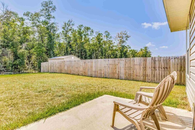 Building Photo - 6323 June Bug Dr