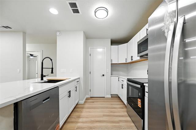 Building Photo - 2834 Townbluff Dr