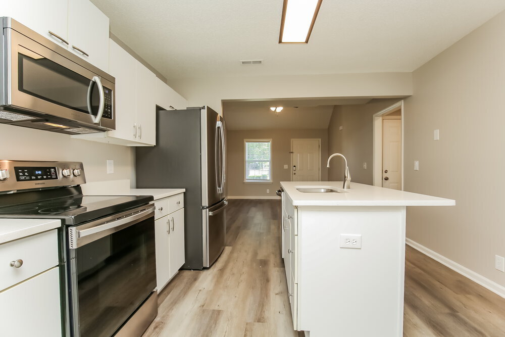 Building Photo - 5053 Cornelius Dr