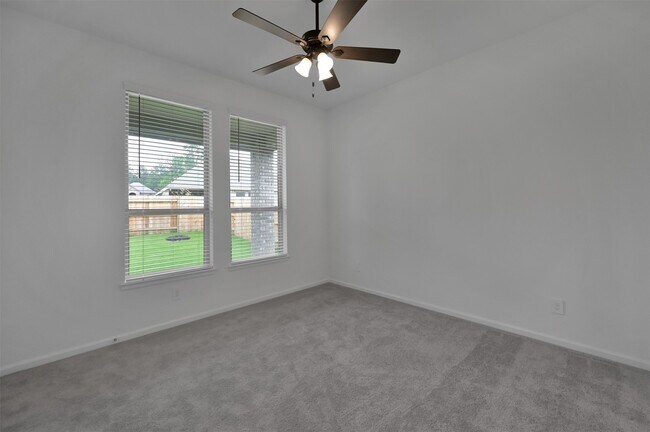 Building Photo - 17841 McClary Cardinal Dr