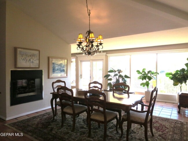 Building Photo - 4574 Weeping Willow Dr
