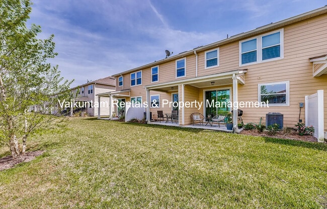 Building Photo - 180 Nelson Ln