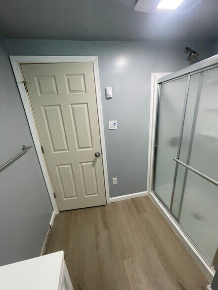 Building Photo - 2338 Pennsylvania St