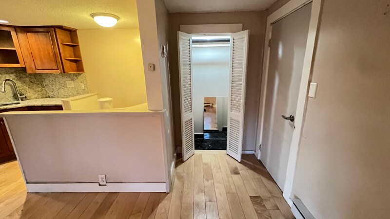 Building Photo - 38 Cabot St