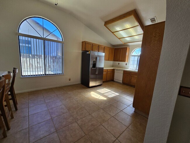 Building Photo - 4349 E Ave Q-12