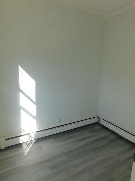 Building Photo - 330 New York Ave