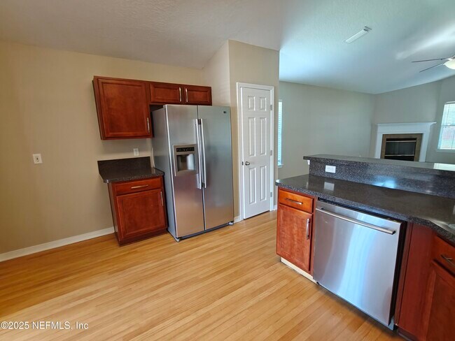 Building Photo - 7560 Devola Trail