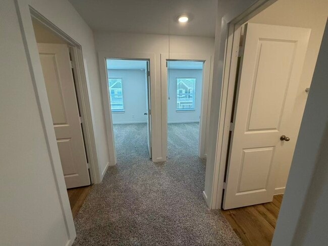 Building Photo - 3539 Adelie Ln
