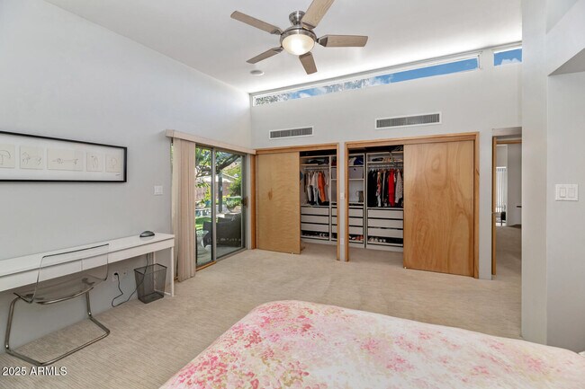 Building Photo - 3326 N 61st Pl