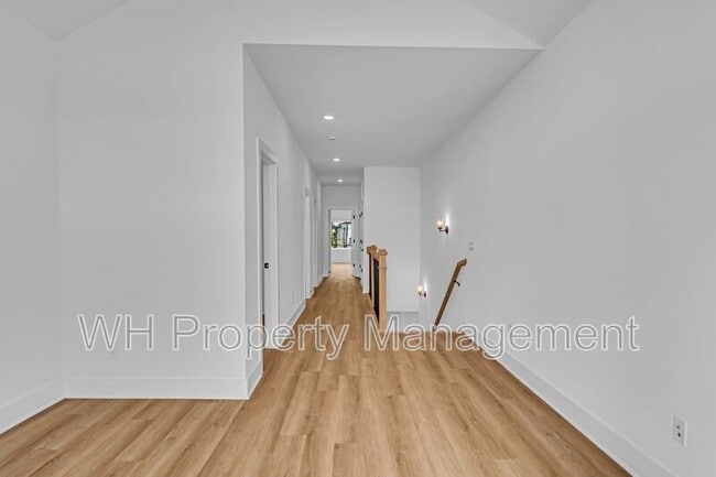 Building Photo - 3822 Tigerbelle Dr