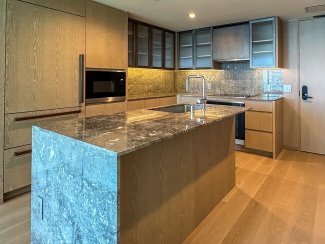 Building Photo - Koula high floor ocean view 1 bedroom 1 Bath 1 Parking unit for rent