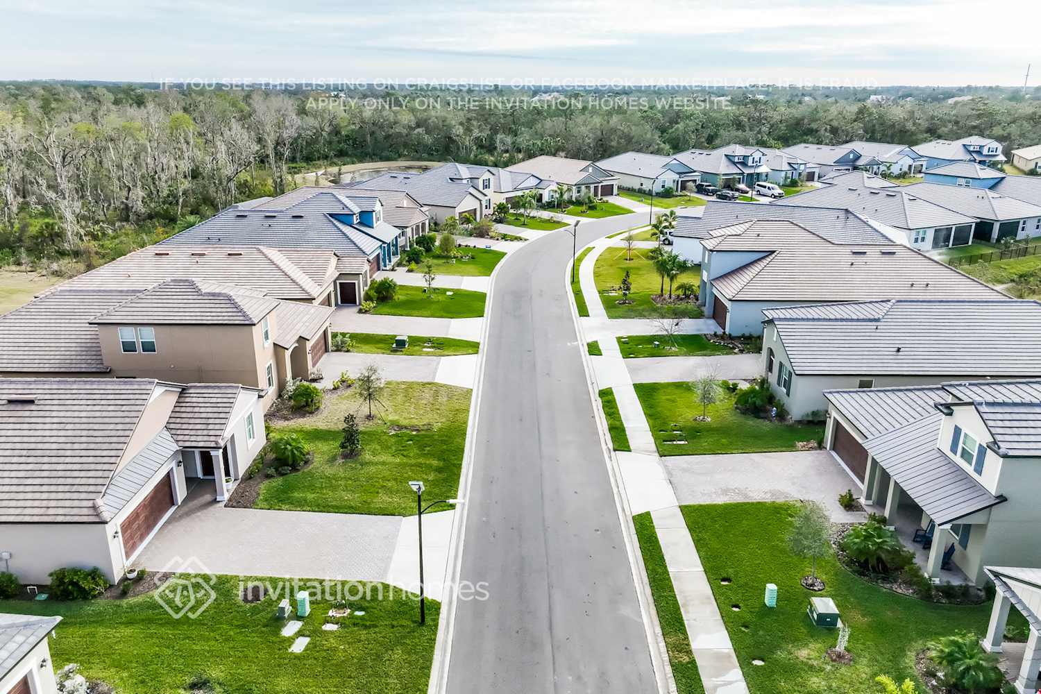 Building Photo - 14134 17 Ct E