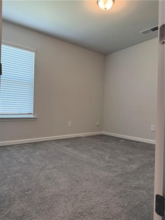 Building Photo - 409 McGinnis Cir