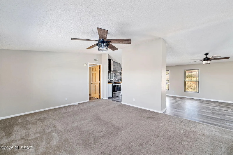 Building Photo - 3925 E Coronado Sunset Dr