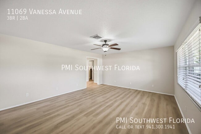 Building Photo - 11069 Vanessa Ave