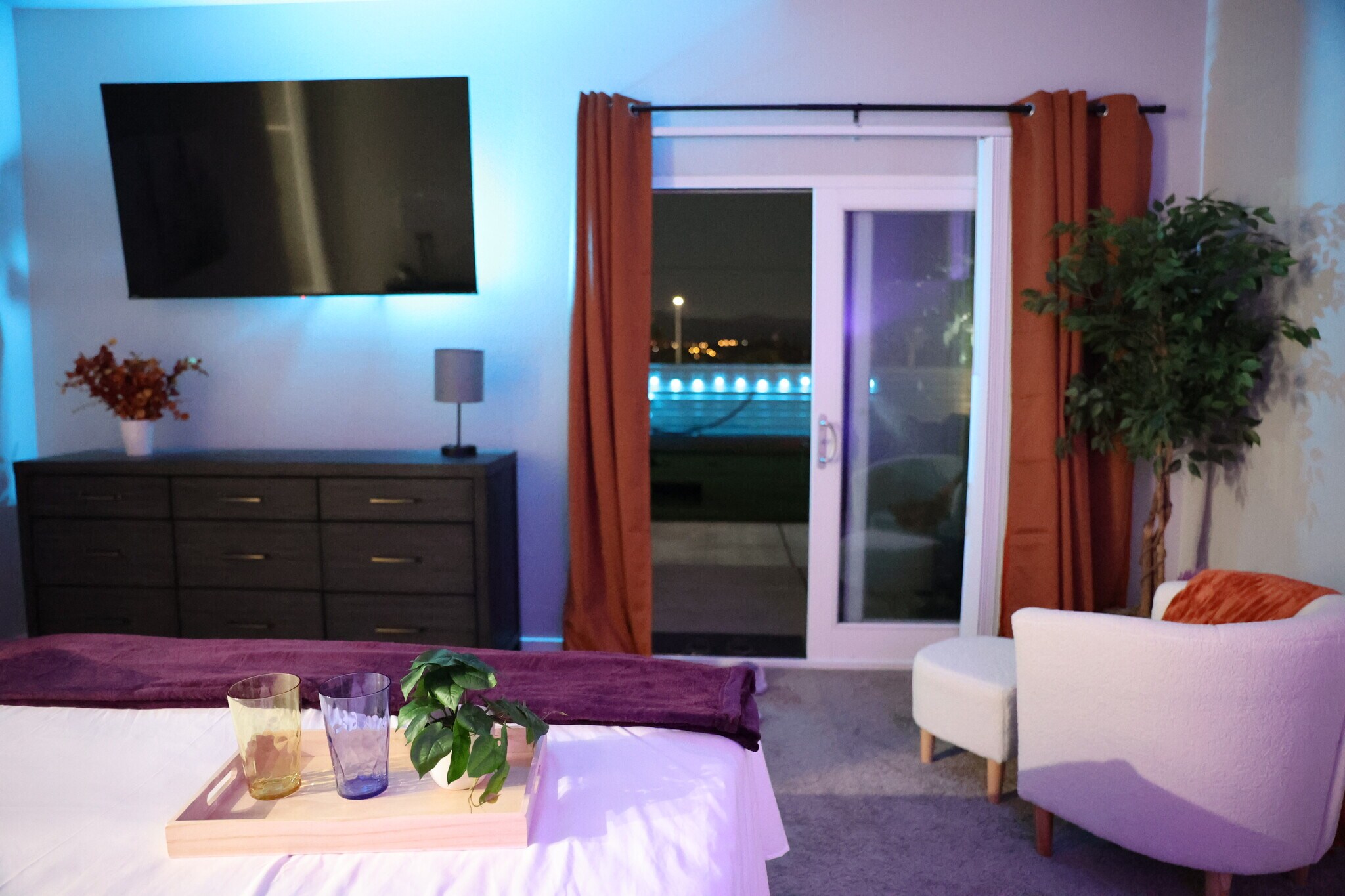 Building Photo - 13826 Caliente Dr