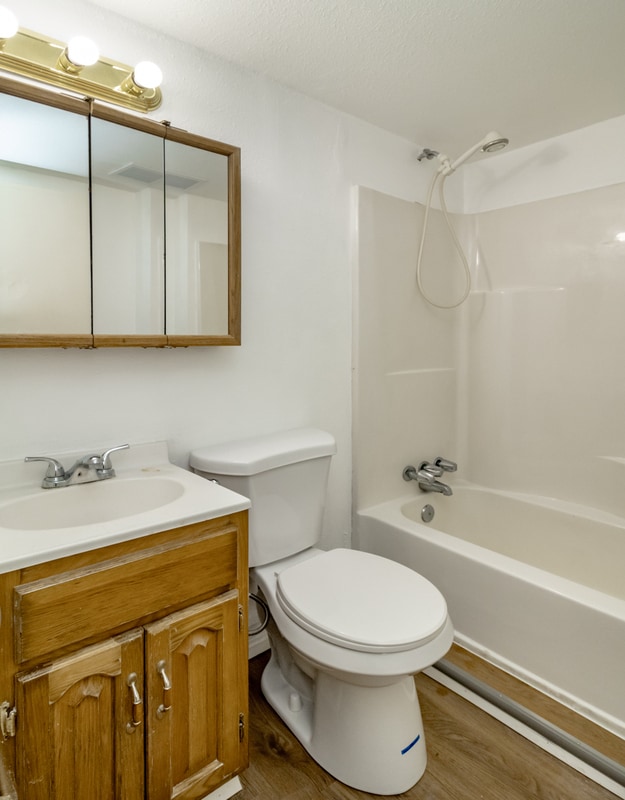 Building Photo - 13314 86 Ave E