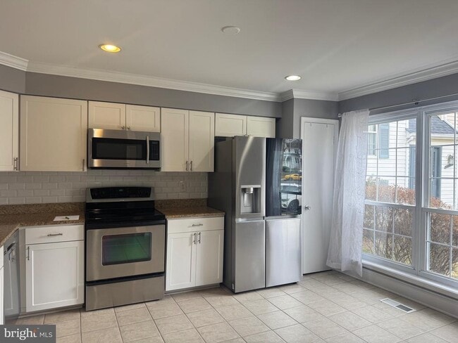 Building Photo - 11720 Stonegate Ln