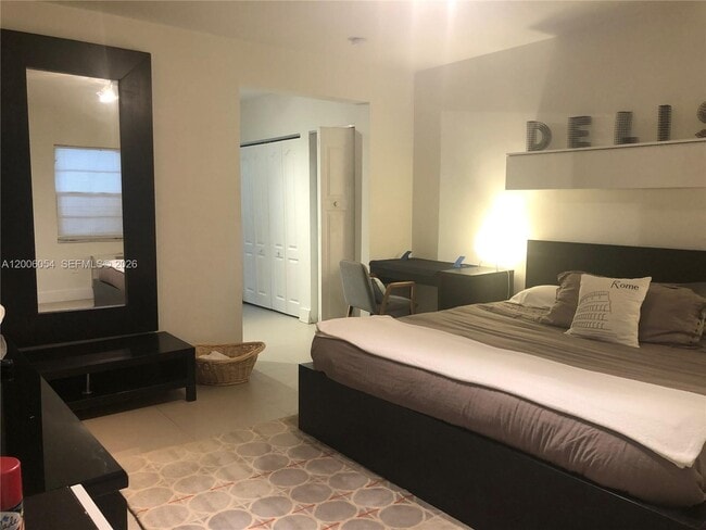 Building Photo - 911 Meridian Ave