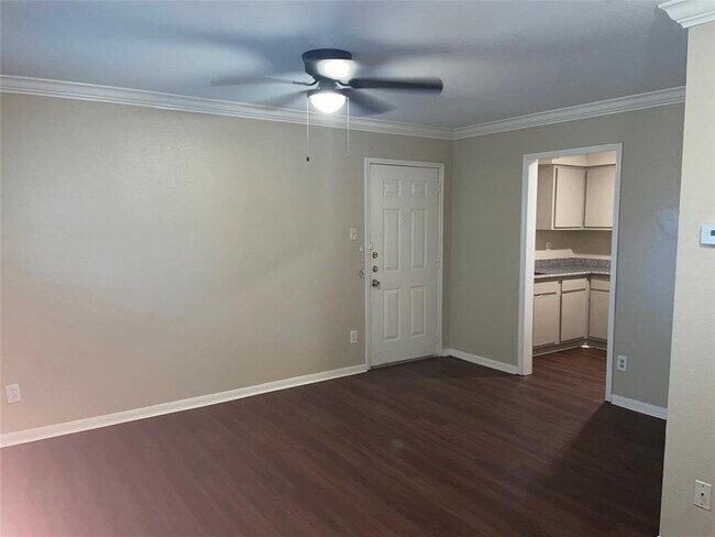 Building Photo - 4710 Airport Blvd