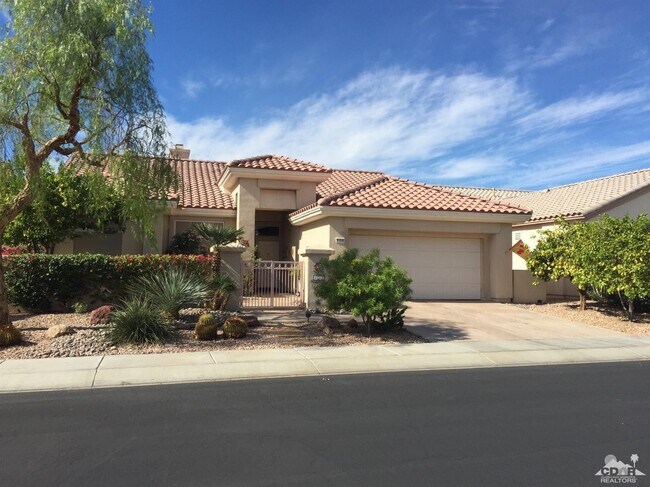 Primary Photo - 37339 Skycrest Rd