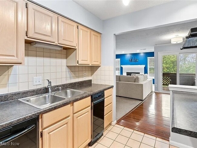 Building Photo - 1316 Cedarwood Dr