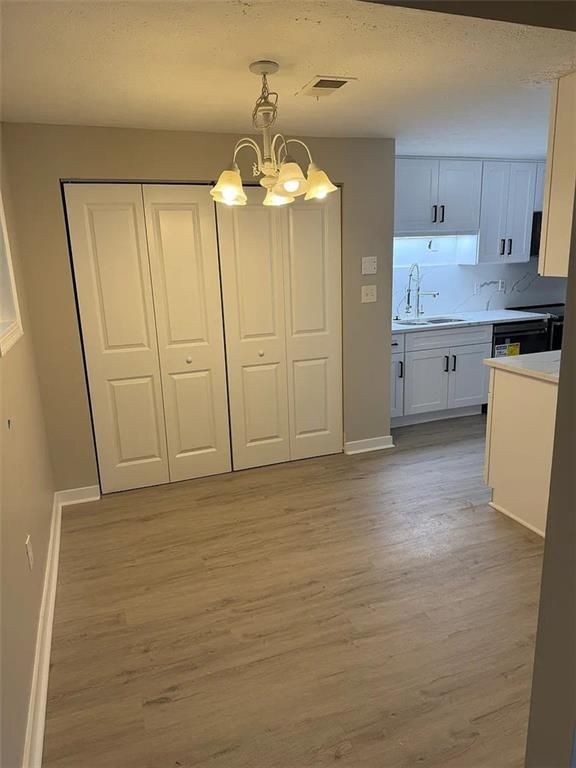 Building Photo - 418 Engle Dr