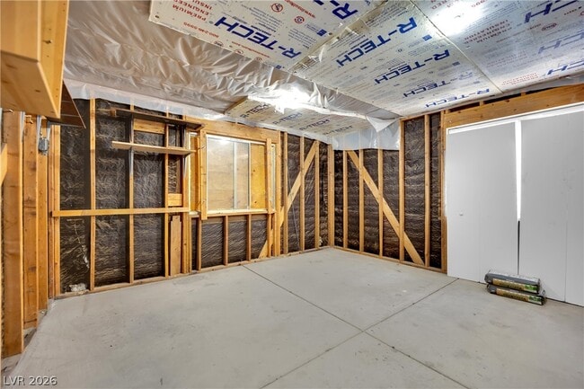 Building Photo - 756 Charwood Cir