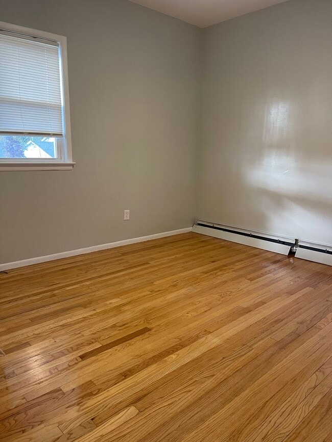 Building Photo - 1559 Smith St