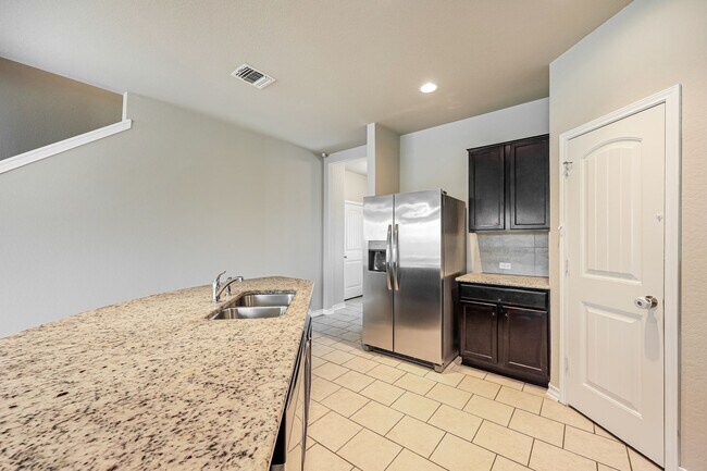 Building Photo - 5 BR/3.5BA | Newly Renovated Single Family Home | 1-Car Garage Parking | Fenced Backyard!
