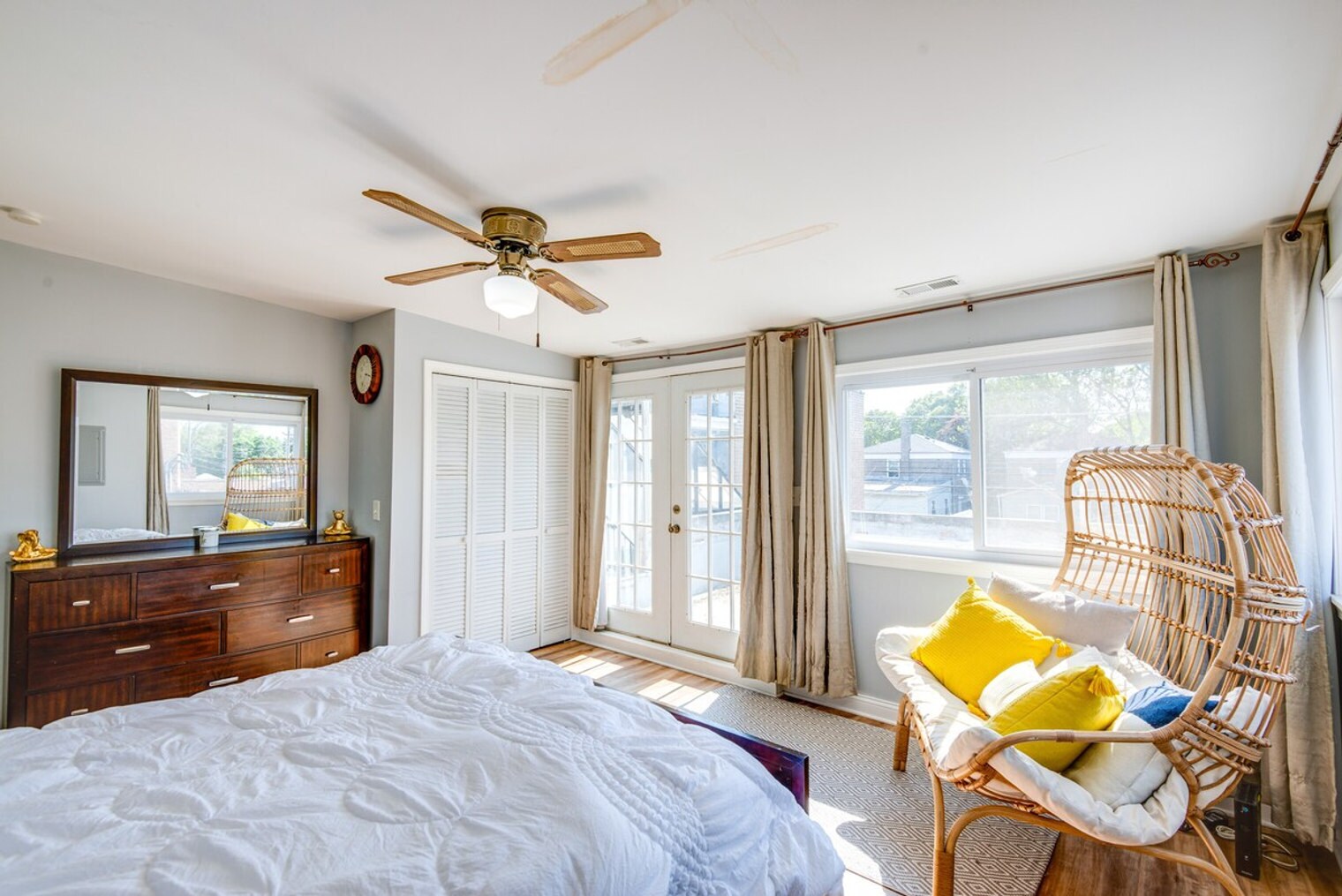 Building Photo - 8136 S Kedzie Ave