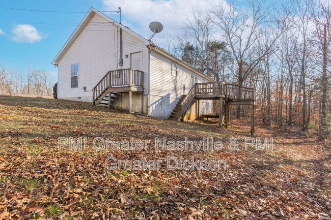 Building Photo - 175 Station Dr