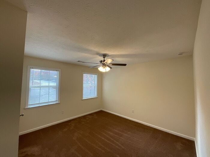 Building Photo - 2655 Parkside Way SW