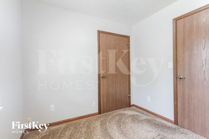Building Photo - 4412 Tucson Dr
