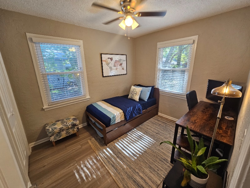 Building Photo - 4364 Bethwood Cir