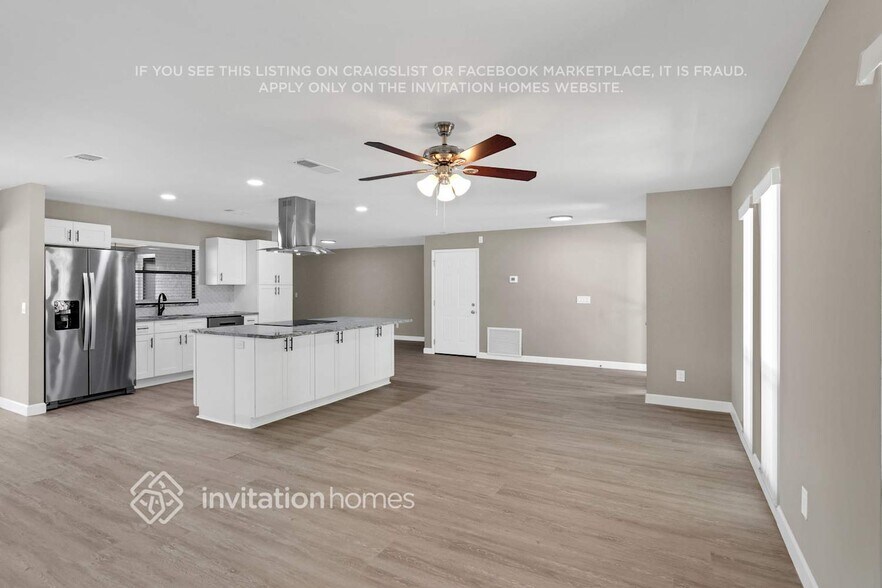 Building Photo - 5522 Fulmar Dr