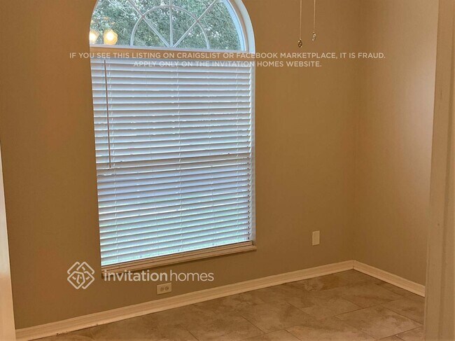 Building Photo - 1170 Emerald Hill Way