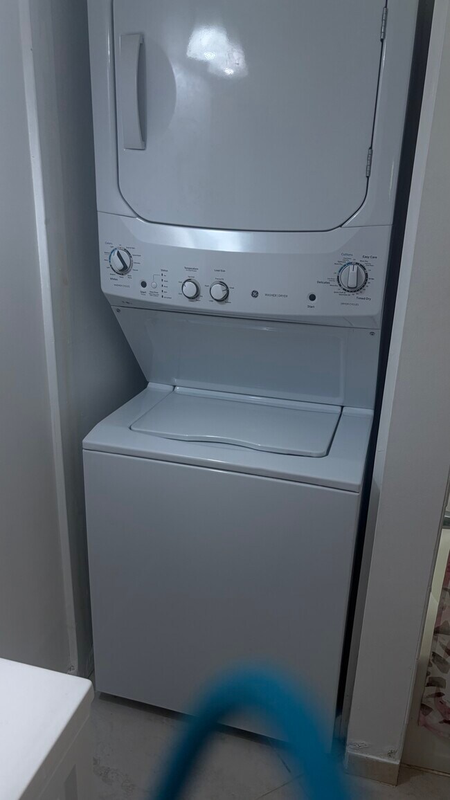 Building Photo - 17862 121st Terrace N