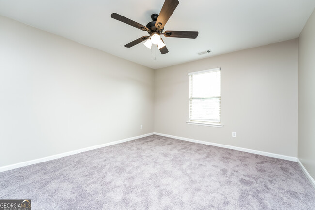 Building Photo - 514 Kirkland Dr