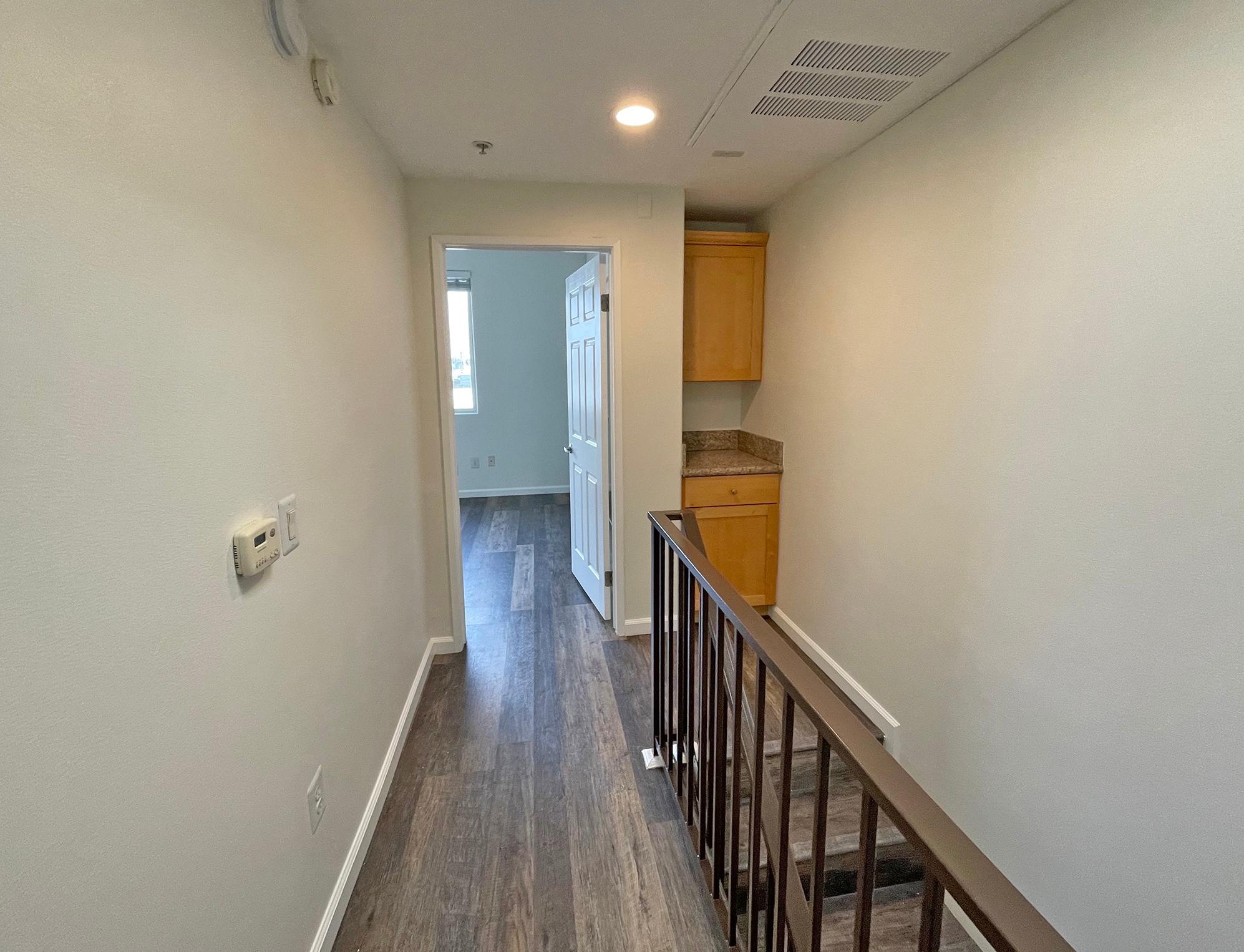 Hallway 1 - 5330 Satsuma Ave